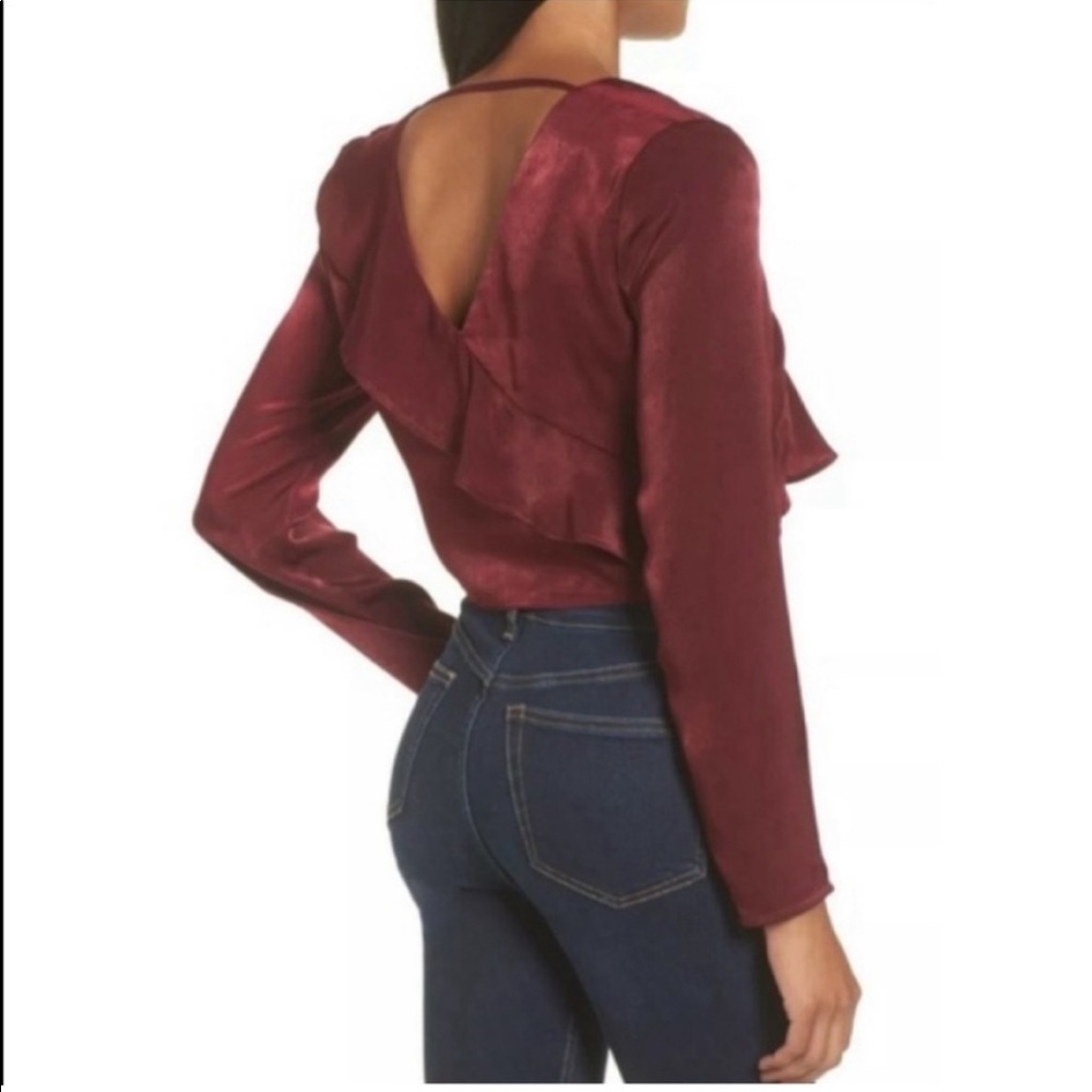 JOA Ruffle Crop Blouse - Picture 3 of 8